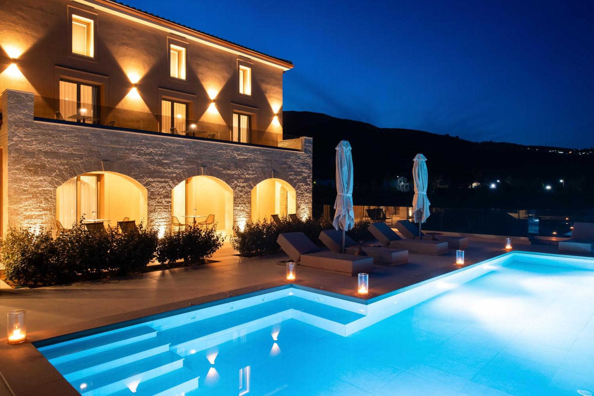Reveli Suites Katelios Esterno foto