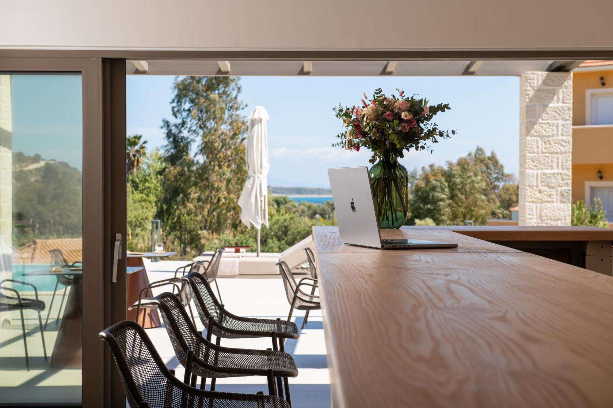 Reveli Suites Katelios Esterno foto