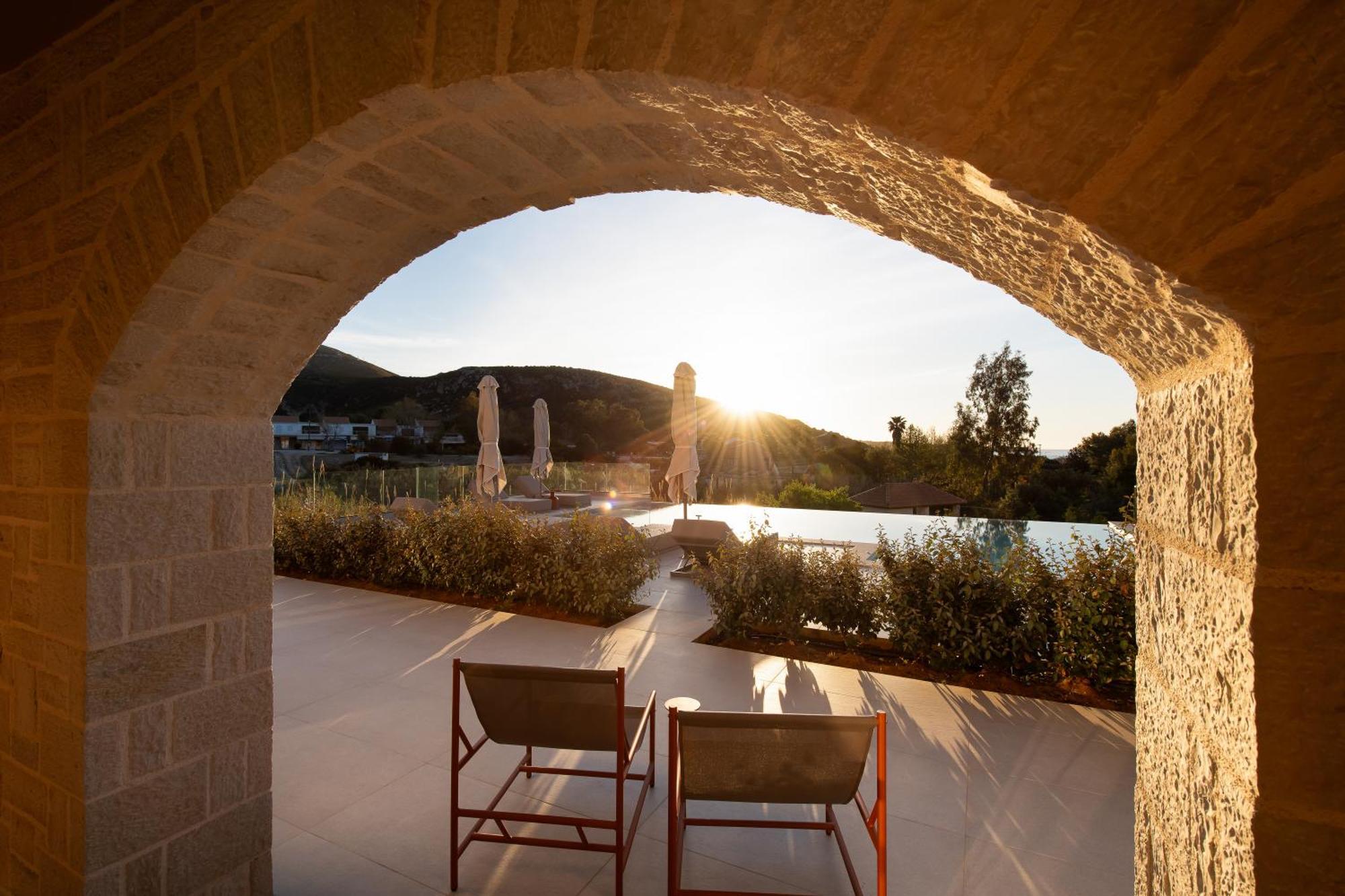 Reveli Suites Katelios Esterno foto